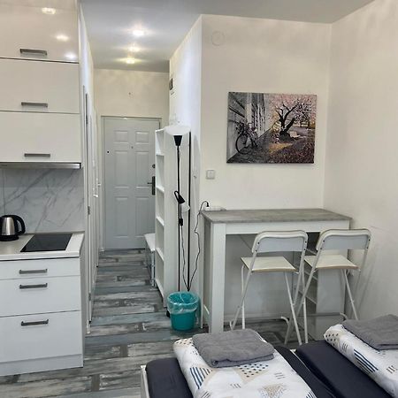 White Apartment, Kraskova 2, Bratislava Eksteriør billede